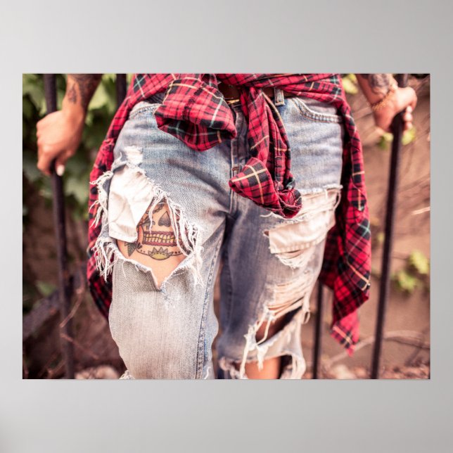 Ripped Jeans & Tattoo Poster (Vorne)
