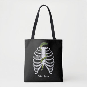 Rippenkäfig mit Schlange und Spinnennetz Halloween