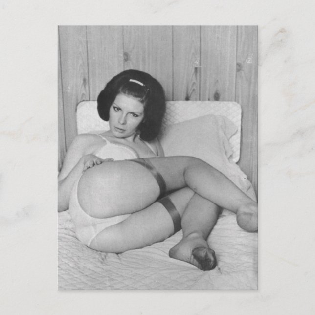 Risqué Vintages Dessous-Modell Postkarte (Vorderseite)