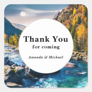 River and Mountains Landschaftliches Foto Hochzeit Quadratischer Aufkleber