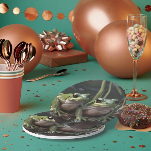 Riverbound Wonders: Zwei plump Green Frogs By Rive Pappteller (Multi)