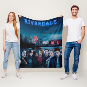 Riverdale Outside Pop's Diner Poster Fleecedecke