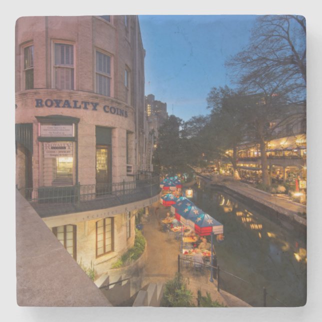 Riverwalk bei Dämmerung im Stadtzentrum von San An Steinuntersetzer (Vorderseite)