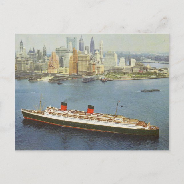RMS Queen Elizabeth Sailing New York Harbour Postkarte (Vorderseite)