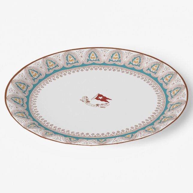 RMS Titanic First Class China Musterplatte Pappteller (Schrägansicht)
