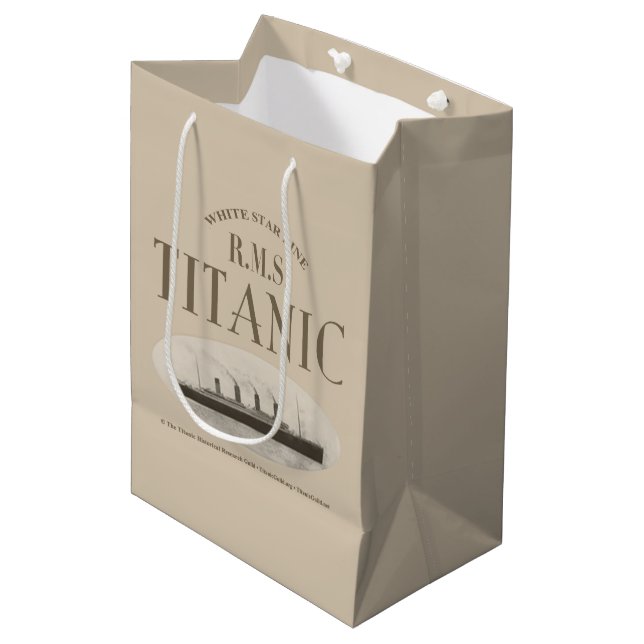 RMS Titanic Ghost Ship Sepia Gift Bag Medium Mittlere Geschenktüte (Vorderseite Schrägansicht)