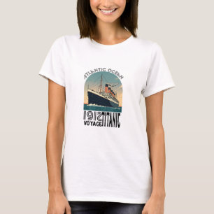 RMS Titanic Ocean Liner Vintag Blueprint Design T-Shirt
