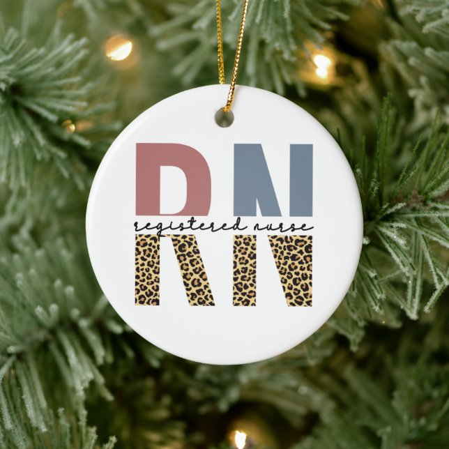 RN Registered Nurse Cheetah Print Nurse Abschluss Keramik Ornament (Baum)
