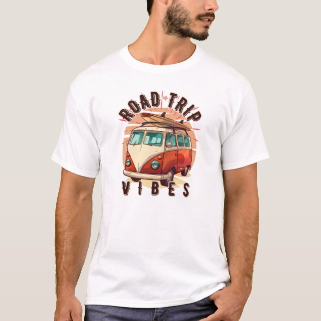 Road Trip Vibes Vintag Van T-Shirt (Vorderseite)