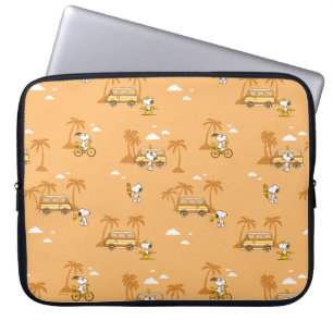 Road Trippin   Peanuts Snoopy Beach Pattern Laptopschutzhülle