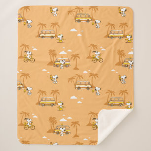Road Trippin   Peanuts Snoopy Beach Pattern Sherpadecke