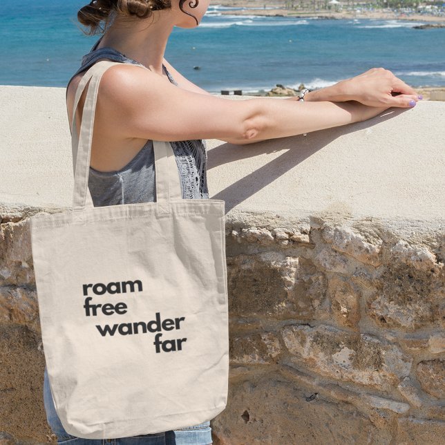 Roamfreie Wander weit inspirierend Reisen Tragetasche (Shop now and set off on your next adventure in style!)
