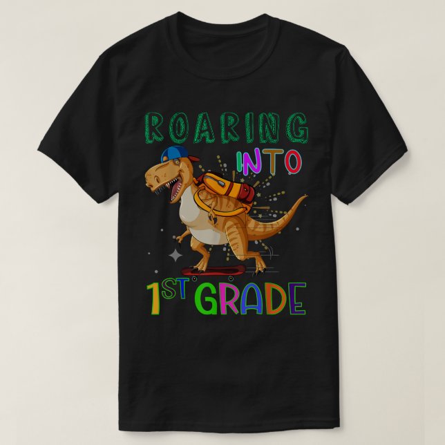 Roaring in Skaten Dinosaur der 1. Klasse Zurück zu T-Shirt (Design vorne)