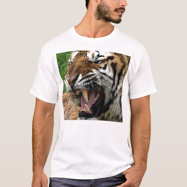 Roaring Tiger T-Shirt (Vorderseite)