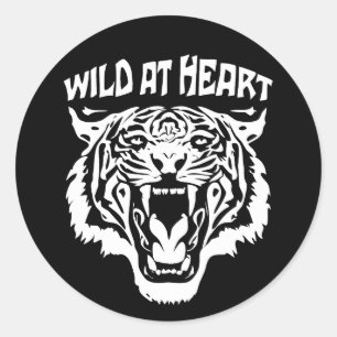 Roaring White Tiger   Wild im Herzen Runder Aufkleber