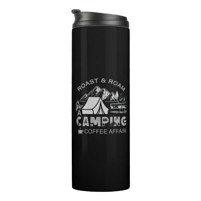 Roast & Roam-A Camping KaffeeAffäre Design Thermosbecher (Nach rechts gedreht)