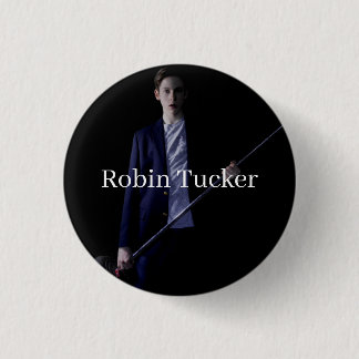Robin Tucker Kleines Button #1