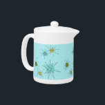 Robin's Egg Blue Atomic Sternexplosionen Teapot<br><div class="desc">Dieses robuste Teekonstrument aus Ei Blue Iconic Atomic Sternexplosionen besticht durch die idealen atomaren Sternexplosionen. Das ist richtig! Die alte Schule, robinfarbener Hintergrund mit goldenen Falten ist der perfekte Hintergrund für die lebendigen, türkisfarbenen, beruhigenden Sellerie und die kitschigen Birnen-grünen Kreise. Die Farbflecken sind sporadisch in verschiedenen Größen platziert, mit überlegenen...</div>