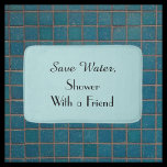 Robins Egg Blue Rett Water Funny Plush Bath Mat Badematte<br><div class="desc">Diese humorvolle Badematte kann beliebig sein - klicken Sie einfach auf Anpassen.  Standard-Hintergrund ist Pastellrobin-Eiblau; Text ist schwarz.  Im Text steht "Wasser Gerettet,  Dusche mit einem Freund".  Ein passender Duschvorhang steht zur Verfügung.  Ein tolles Geschenk für eine Hochzeit oder Hauswärmung.  Alle Rechte vorbehalten © 2015 Alan & Marcia Socolik.</div>