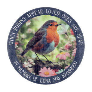 Robins erscheinen, wenn Liebende in der Nähe von b Schneidebrett