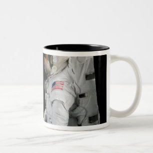 Robonaut 2, ein geschicktes, Humanoidastronaut Hel Zweifarbige Tasse