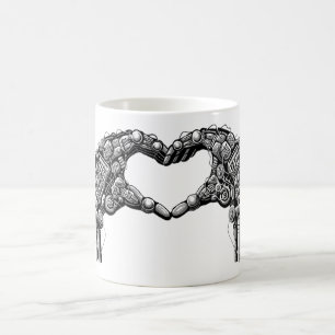 Roboterhände machen Herzform Kaffeetasse