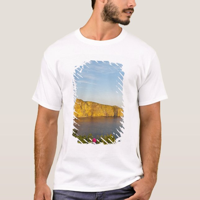 Rocher Perce (Perce Rock), Quebec, Kanada. T-Shirt (Vorderseite)