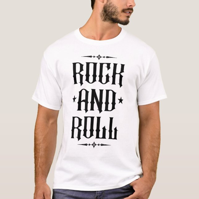 Rock and Roll Gothic-Typografie-Design T-Shirt (Vorderseite)