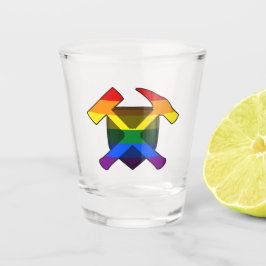 Rock Hammer Shield von Geologist - LGBT Regenbogen Schnapsglas