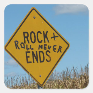 Rock + Roll nie endet, Fun Street Sign Graffiti Quadratischer Aufkleber