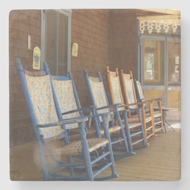 Rocker in einer Reihe - Martha's Vineyard Steinuntersetzer (Vorderseite)