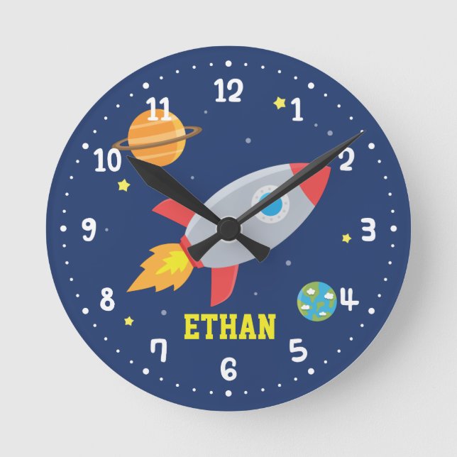 Rocket Blast Off Outer Space, Kids Room Decor Runde Wanduhr (Vorderseite)