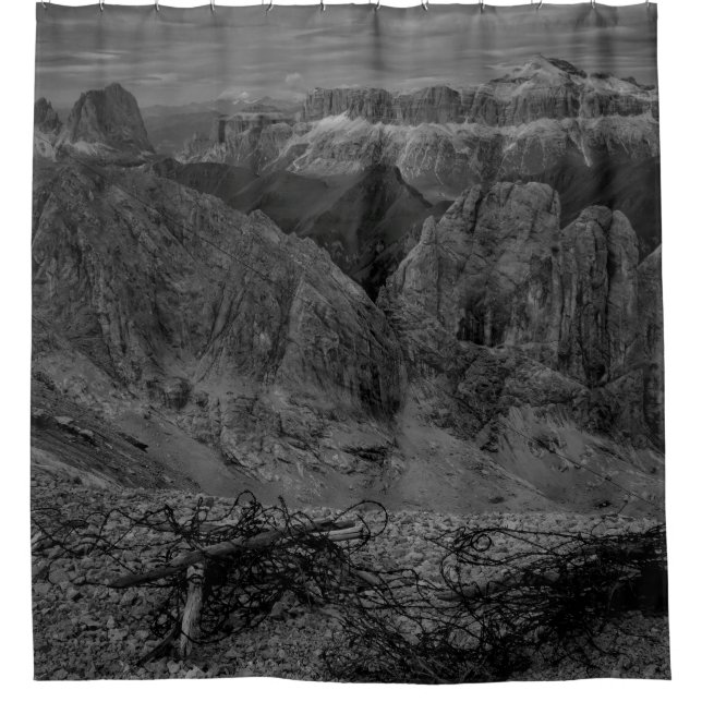 ROCKFORMATION IM GRAYSCALE-FOTO DUSCHVORHANG (Vorderseite)