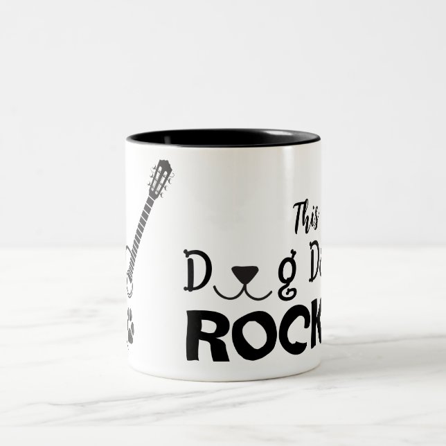 Rockin' Dog Dad Mug Zweifarbige Tasse (Mittel)