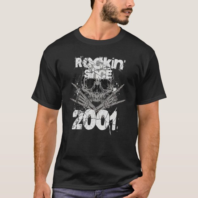 Rockin Seit 2001 Grunge Skull Rock Hands Geburtsta T-Shirt (Vorderseite)