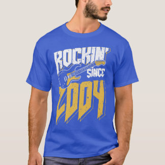 Rockin' Seit 2004 Vintag Rock Music Fan 18. Bir T-Shirt