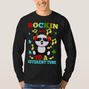 Rockin zu einem anderen Tune Autismus Bewusstsein T-Shirt