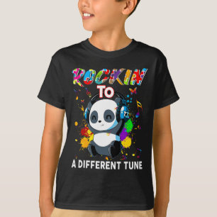 Rockin' zu einem anderen Tune Panda Autismus Bewus T-Shirt