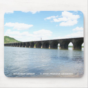 Rockvillesteinmaurerarbeit-Bogen-Eisenbahnbrücke Mousepad