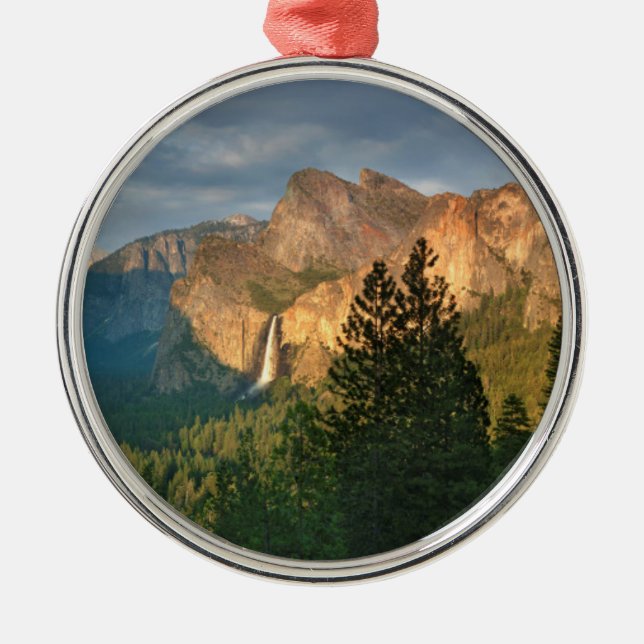 Rocky Mountains | Yosemite, Kalifornien Ornament Aus Metall (Vorne)