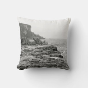 Rocky Shore Pillow Kissen