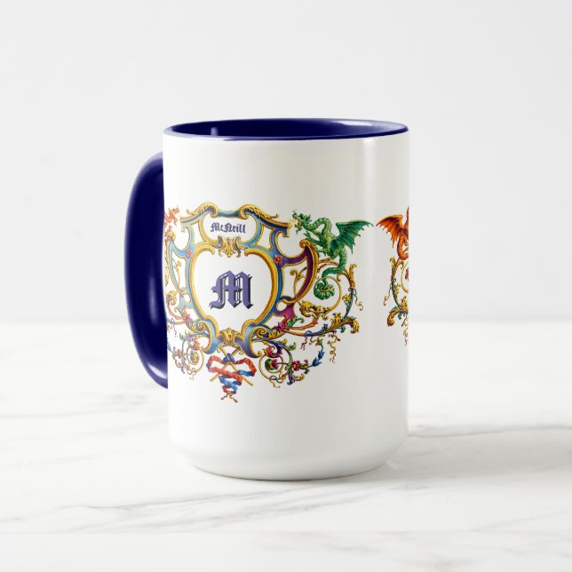 Rococo-Kartusche mit Drachen, Name und Monogramm Tasse (Vorderseite Links)