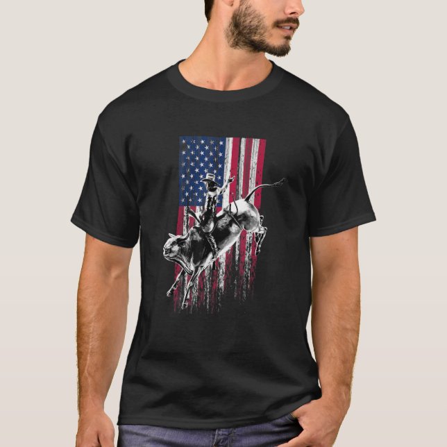 Rodeo Bull Rider Patriotic American Flag Cowb T-Shirt (Vorderseite)