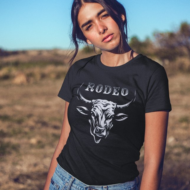 Rodeo Life Bull Head T-Shirt (Von Creator hochgeladen)