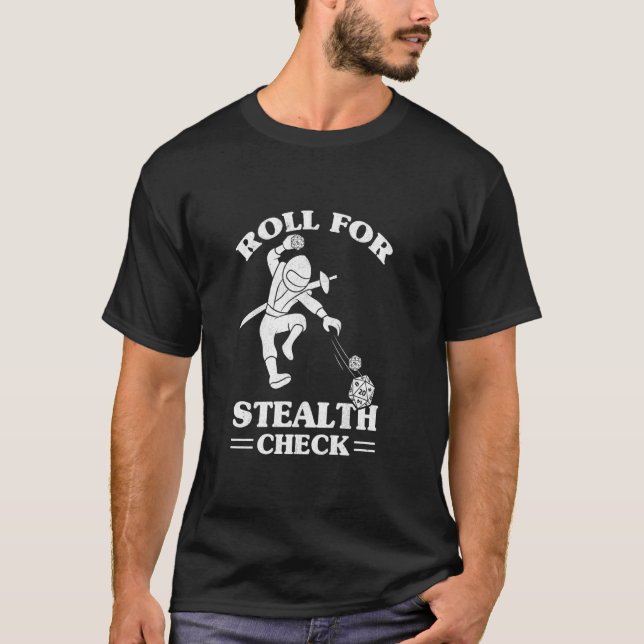 Roll for Stealth Karo D20 Ninja Funny Tabletop ro T-Shirt (Vorderseite)