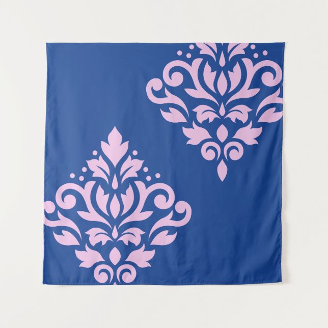 Rollen Damask Art I Pink on Blue Wandteppich (Vorderseite)