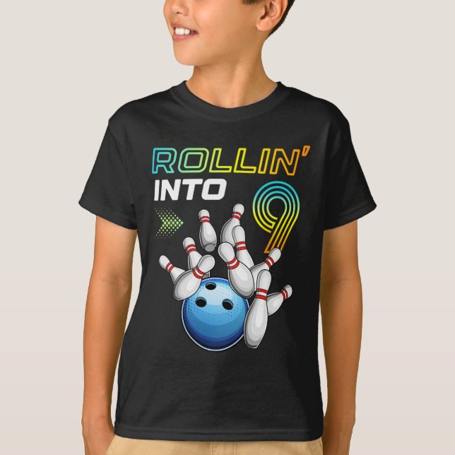 Rollin Into 9 Retro Bowling Birthday Party 9th Bir T-Shirt (Vorderseite)