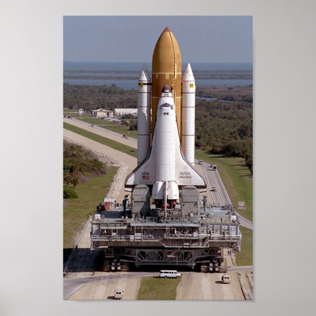 Rollout of Space Shuttle Discovery (STS-63) Poster (Vorne)