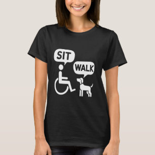Rollstuhl Hund Witziger Spaß Schlucken Laufsteg Wi T-Shirt
