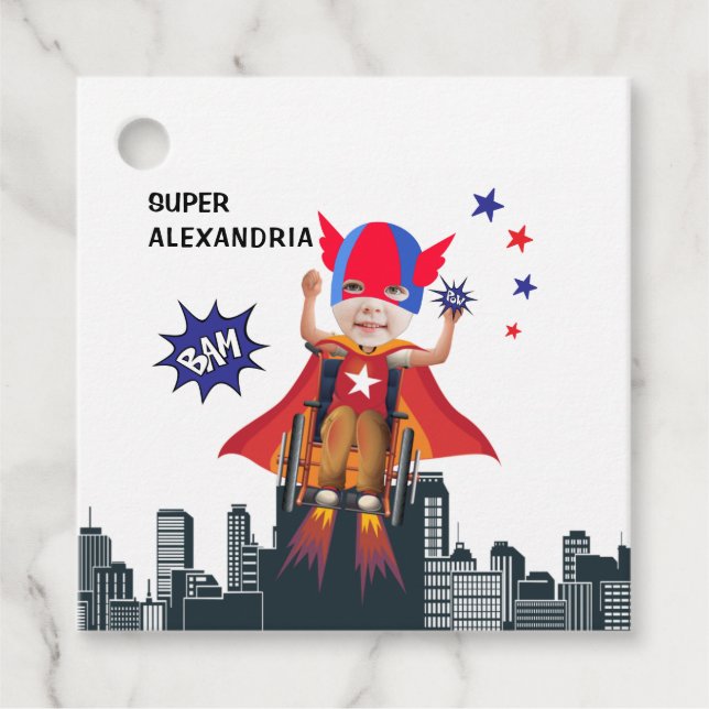 Rollstuhl Superhero Flying Hero Girl Geschenkanhänger (Vorderseite)